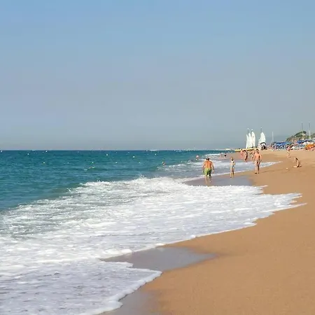 Apartment Playa 5 Min, Terraza, Ac, Wifi, Parking